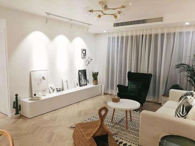 天花板吊顶方法，天花板吊顶图片大全（客厅不吊顶，天花怎么装）