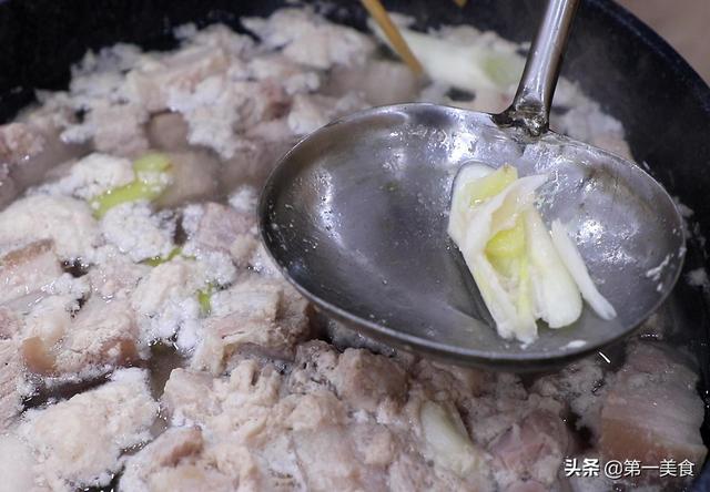 自制肉夹馍5分钟一个，大厨教你肉夹馍家常做法