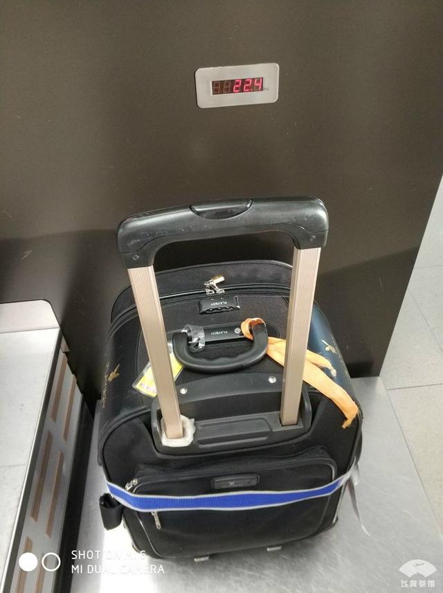 国航最高级别什么卡，国航白金卡什么级别（经济舱也能享受贵宾室、提前选座等权益）