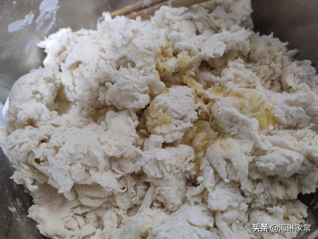 鲜香千层皮怎么做，千层皮的做法及配料（千层肉饼在家做）