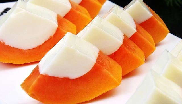 木瓜的正确吃法，木瓜生吃的正确吃法是什么（木瓜5种最好吃的做法）