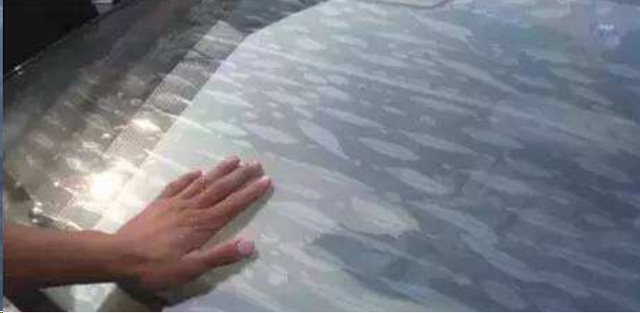 贴膜怎么贴才能没气泡，手机贴膜怎么贴才没有气泡（只要学会这两招）