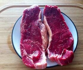 圖片[2]-【煎牛排】做法步驟圖 鐵是胡蘿卜50倍 越吃越壯！-起舞食譜網