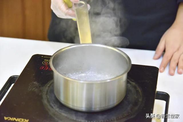 如何制作美味的咖啡蛋糕，如何制作美味的咖啡蛋糕步骤（咖啡焦糖杯子蛋糕）