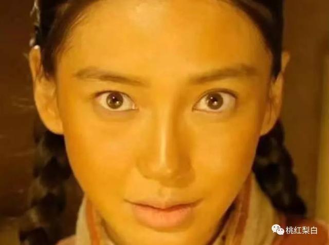戴美瞳可以哭吗，戴美瞳可以哭吗美瞳不见了（AB把热恋女孩演成神经质少女杀手）