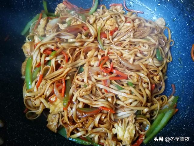 挂面怎么做好吃，挂面怎么煮简单又好吃什么都不放（教你这个做法）