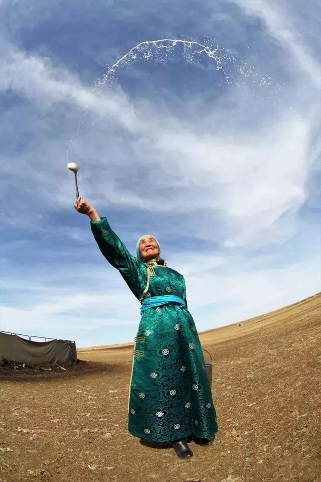 春风十里不如你下一句,十里春风别墅(今日惊蛰:春风十里不如你) 春风十里不如你下一句,十里春风别墅(今日惊蛰:春风十里不如你)