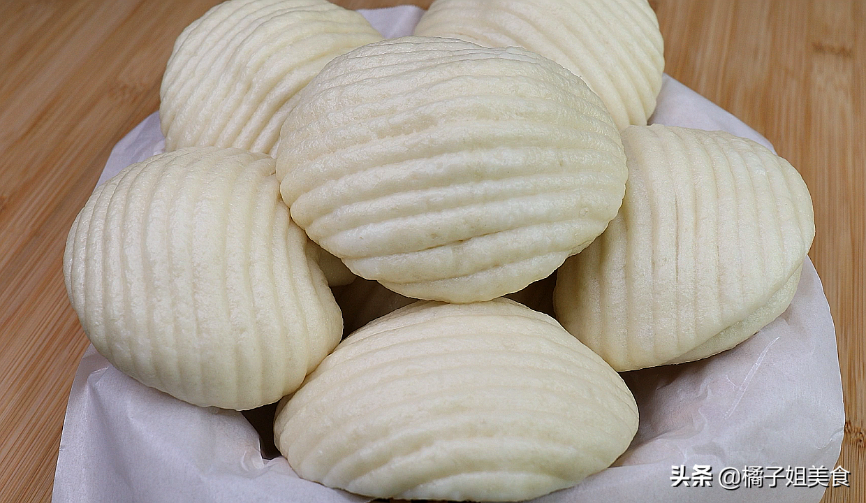 【貝殼饅頭】做法步驟圖 比包子簡(jiǎn)單 比白饅頭好吃-起舞食譜網(wǎng)