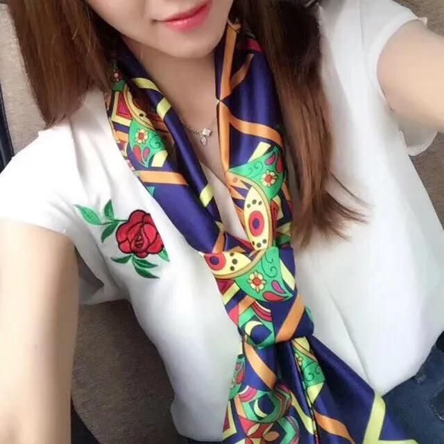 福田围巾批发进货网,请问有谁知道广州哪里有披肩围巾批发呢(秋冬季节围巾热销产品批发) 福田围巾批发进货网,请问有谁知道广州哪里有披肩围巾批发呢(秋冬季节围巾热销产品批发)