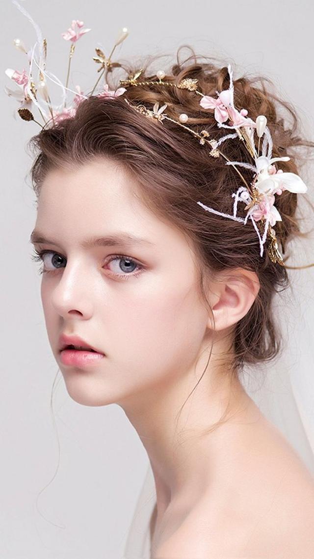 女生英文名大全带翻译，英语女孩名字大全带翻译（好听不俗气的女孩英文名）