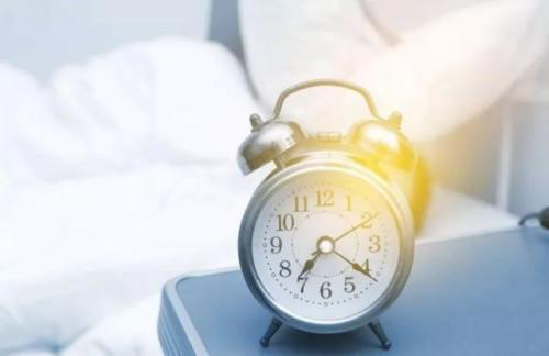 上课犯困怎么办，上课犯困怎么办很困怎么快速提神（助你提神醒脑集中精神）