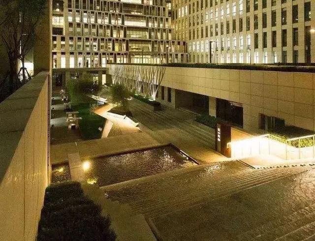 北京林业大学图书馆，北京林业大学怎么样（来北京旅游不可错过的5处经典标志性“景点”）