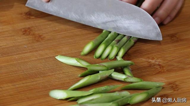 带子是什么海鲜，带子是什么（教你一种高档的做法）