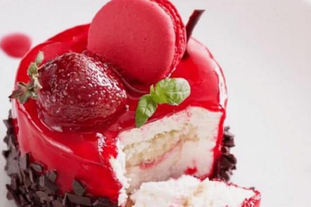 男士生日蛋糕图片2022款网红款，男孩蛋糕图片2022款网红款图片（网评男生示爱“专用”4种蛋糕）