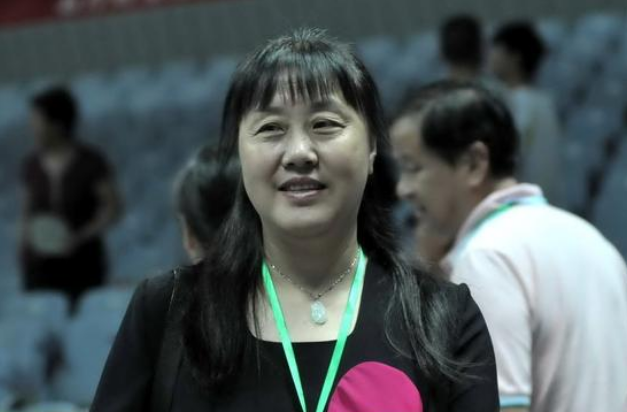 中国女排有几任教练，谁任中国女排主教练（中国女排队史主帅风云录）