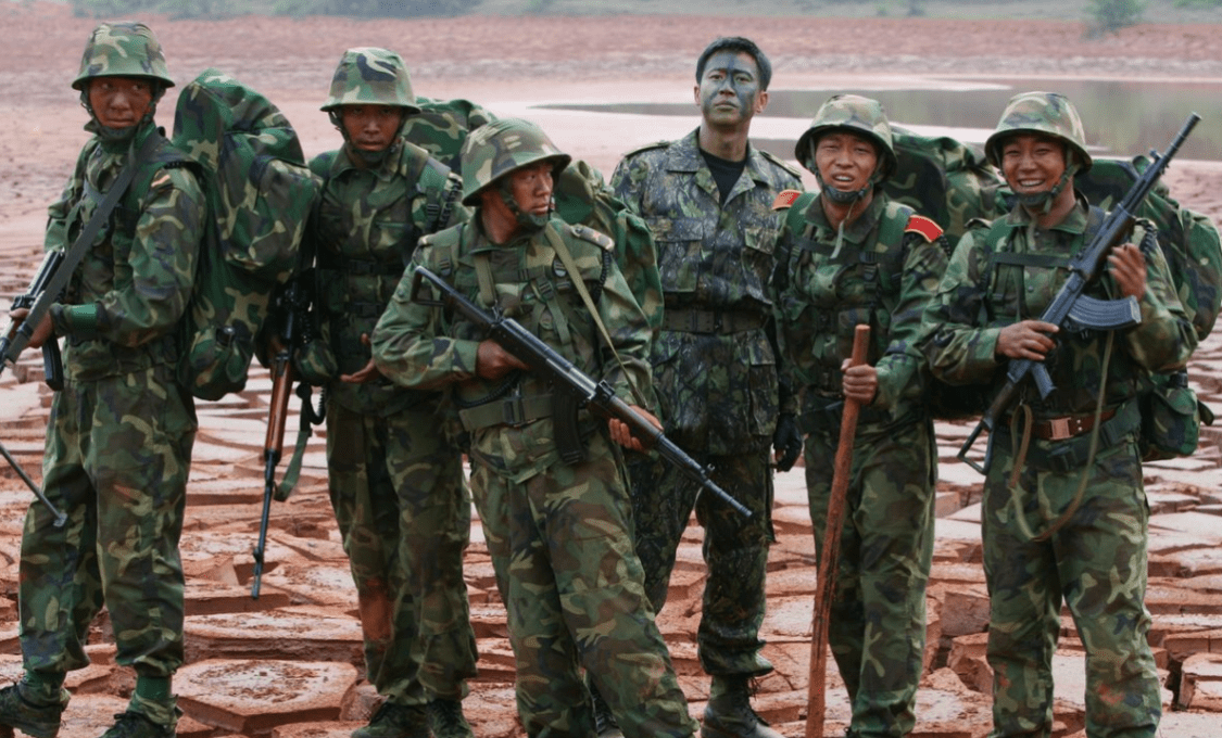 5部高評分經典軍旅片,看完後整個人