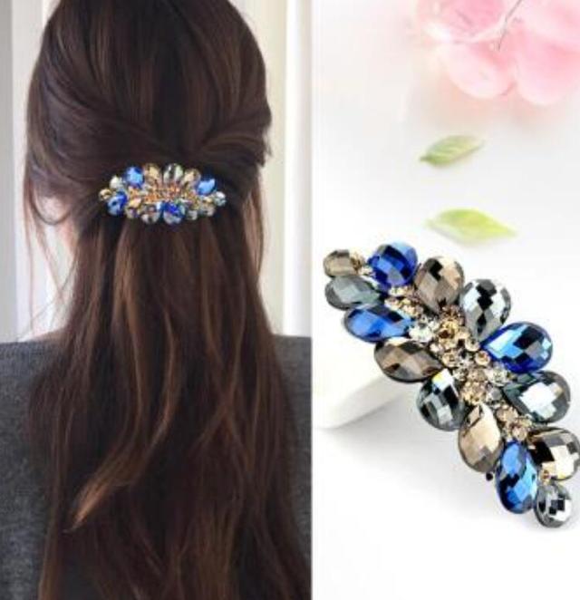 发夹怎么夹好看，盘头发卡子怎么夹好看（打造高级感发型）