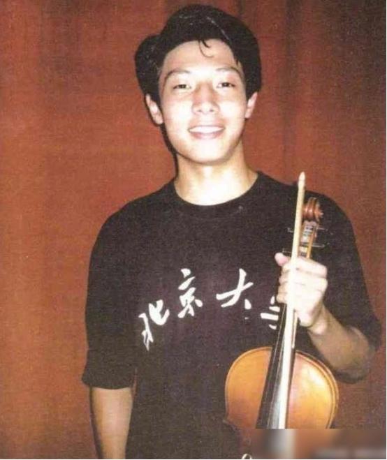 撒贝宁前妻是谁，撒贝宁前妻（背后5个女人皆成遗憾）