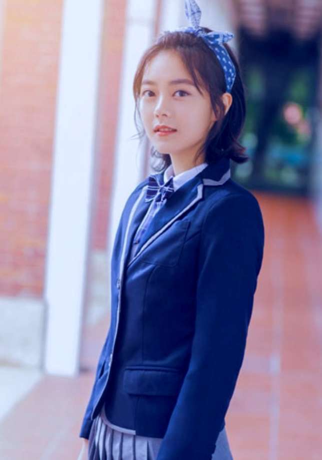 赵今麦的真名叫什么,有种"发育"叫刚成年的赵今麦 - 玉三网