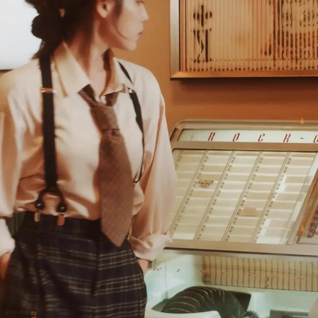 简约性冷淡风头像，程清然：性冷淡风微信（冷淡风头像：酌情付出）