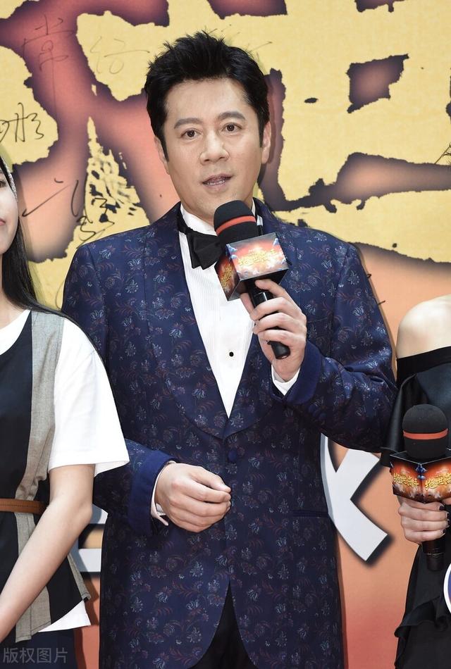 欧美男头（特洛耶·希文），微信头像，欧美男头（特洛耶·希文）（太帅了，好像蔡国庆）