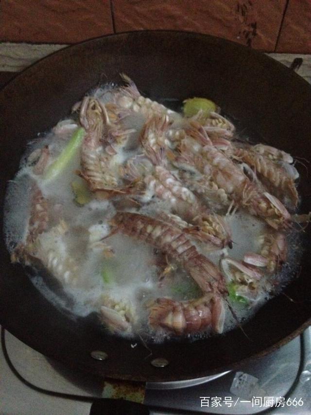 皮皮虾怎么做好吃又简单，皮皮虾的家常做法（”皮皮虾“好吃有诀窍）
