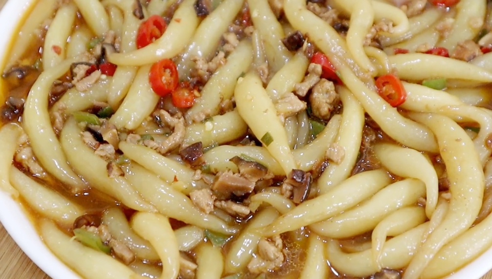 圖片[1]-【燒山藥魚面】做法步驟圖 口感勁道爽滑 常做給孩子吃-起舞食譜網(wǎng)