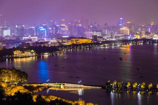 杭州必去的景点，杭州旅游必去景点推荐（杭州旅游十大必去打卡景点）