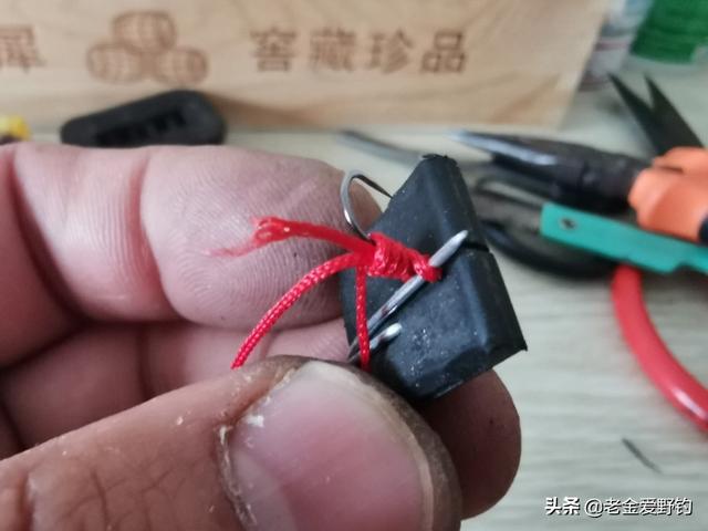绕线器怎么用，绕线器怎么用（新手也能绑出内绕线鱼钩）