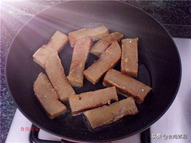 红糖块好还是红糖粉好，红糖块好还是红糖粉好（糯米糕点这样做）
