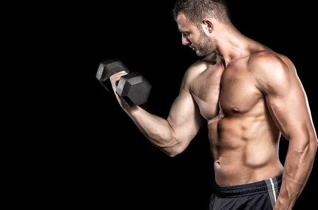 一头肌在哪，一头肌是哪里（多数人的手臂训练都忽略了一个部位）