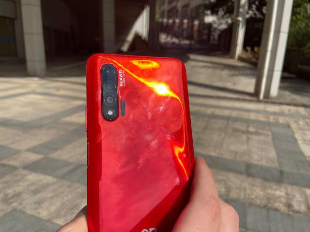 华为nova6，华为nova6全网通5g手机（拿它和荣耀V30比差价）