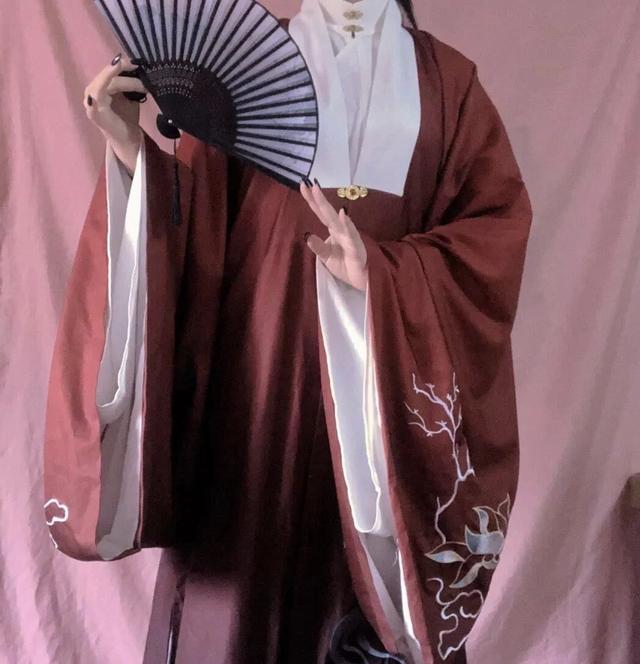 女生下半身头像，小姐姐下半身系列头像微信（女生部位头像，汉服小姐姐头像）