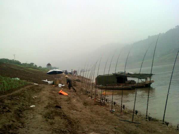 怎样正确使用海竿钓鱼，如何使用海竿钓鱼（从4个方面说说我的经验）