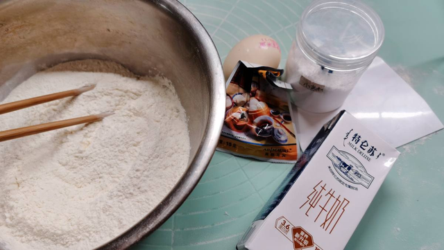 正确的洗碗步骤，洗碗的正确方法（7个健康洗碗小妙招）