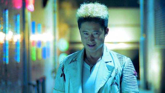 任达华吴京演的电影叫什么，任达华和吴京主演的是什么电影（甄子丹吴京打断几根甩棍）