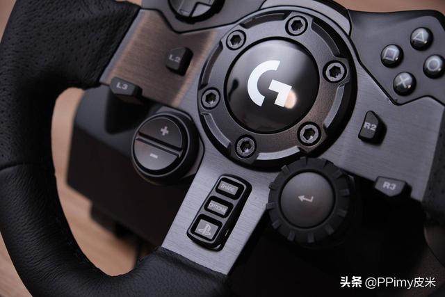 罗技游戏方向盘怎么样，TRUEFORCE力反馈方向盘