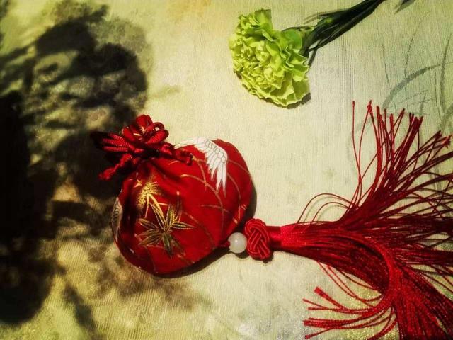 冰片的功效，冰片的功效与作用语音（在古代天然冰片的花式用法）