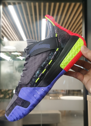 反伍是什么意思，李宁反伍系列（安踏外场实战篮球鞋曝光）