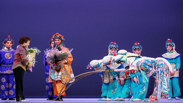 鏖战犹酣的意思，鏖战犹酣的意思近义词（部编版六年级语文上全册课文课后习题参考答案）