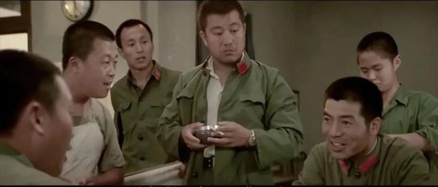 对于参演过130部影视作品的唐国强来说，这一部就够他吃一辈子了