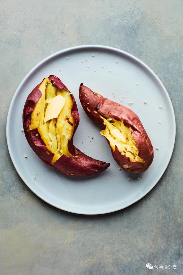 榴莲可以跟葡萄酒一起吃吗，榴莲和葡萄酒一起吃的后果（这8种食物居然不能跟葡萄酒一起吃）