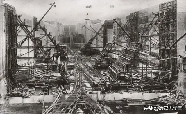 苏伊士运河在哪里，苏伊士运河在哪里地图（苏伊士运河和巴拿马运河有什么异同之处）