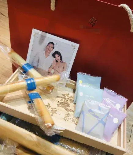 伴手礼是什么东西，伴手礼一般放几样东西（婚礼伴手礼可以有哪些选择）