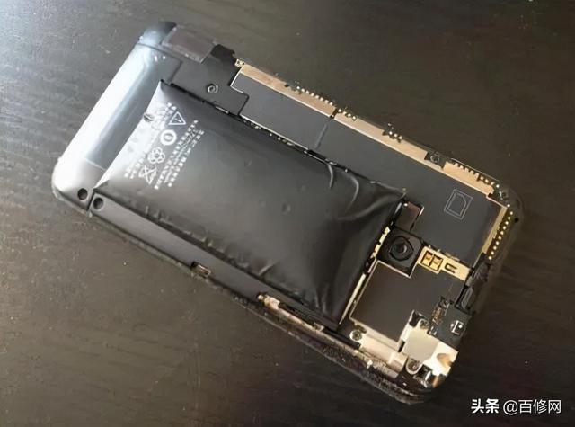 原厂电池和第三方电池到底差在哪，苹果手机真的不能换第三方电池吗