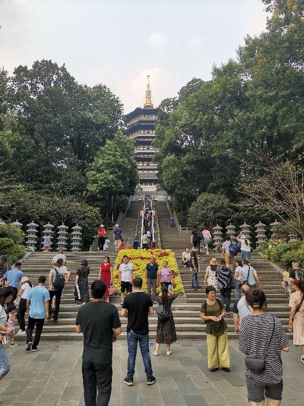 属龙的男明星：吴越，演员男吴越的个人简历（从“婆留喜”到“南方不夜龙”）