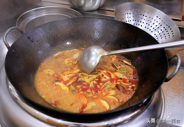 毛血旺配料都有什么，毛血旺用什么配料（厨师长分享饭店毛血旺做法）