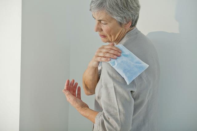 痛风如何快速止痛，痛风怎么快速止痛（教你5招缓解）