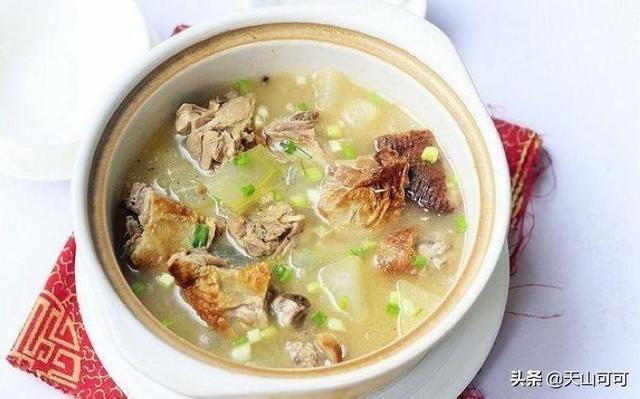 片好的烤鸭凉了怎么加热好吃，剩下的鸭肉怎么做好吃