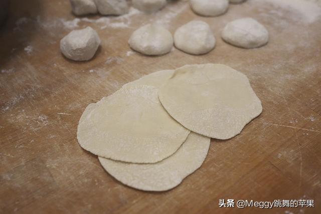 立秋为什么吃饺子，立秋为什么吃水饺（这馅怎么也得吃几回）
